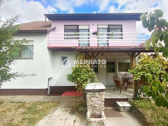 Porodična kuća, 5 etaža, Elemir, Zrenjanin ID#1509