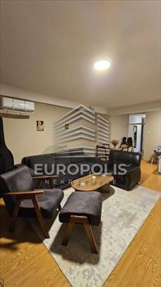 Prodaja stana – Genex kula | 3. Sprat | 2 lifta ID