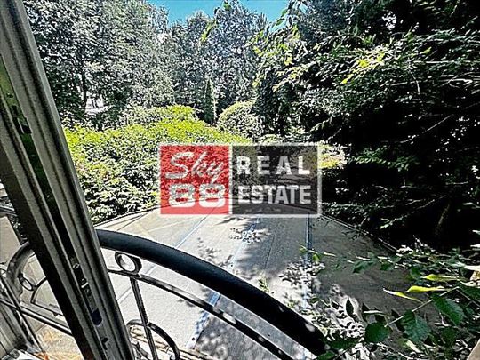 Senjak , rezidencijalna zona ,renovirana vila sa p
