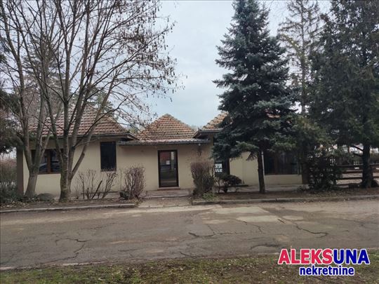 Vrdnik, Lokal, 5, 175,00m2