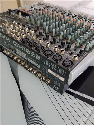 Behringer USB