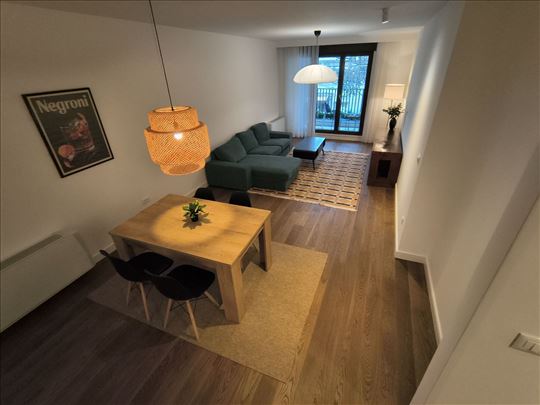 Lux Kalenić: Pet-friendly + garaža