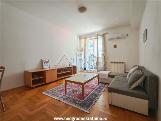 Porodičan stan u Vojvode Vlahovića - 3.0 - 62m2