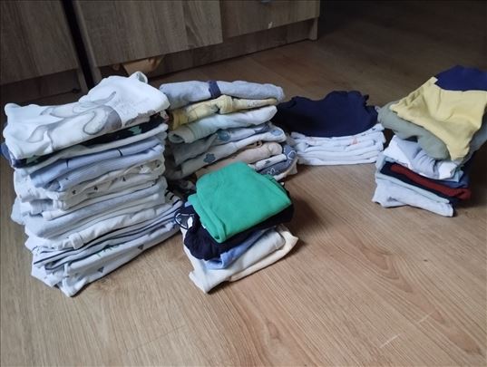 Veliki lot odeće za dečake VEL 56, 62, 68 (48 koma
