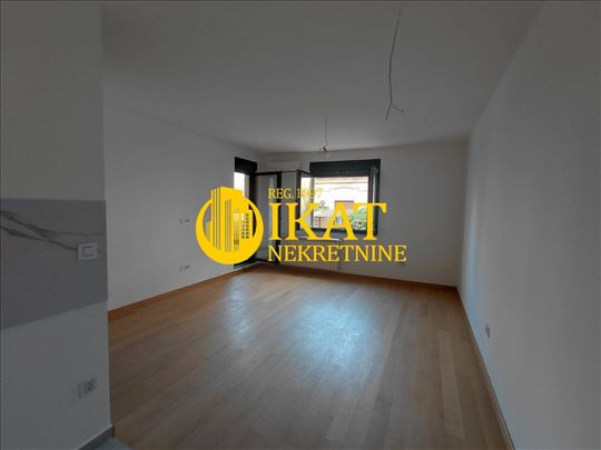 Autokomada, novogradnja, 71m2 3.0, garaža