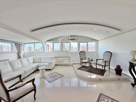 Luksuzan 3.5 stan - Blok 62, mereno 160m2 ID#16450