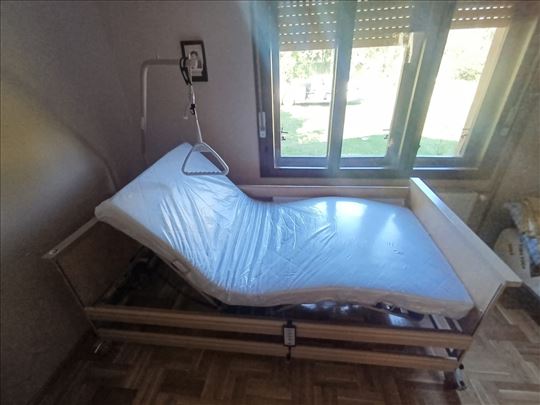 Medicinski električni krevet sa NOVIM neotpakovani