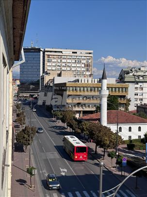 Moderno sredjen stan u strogom centru grada