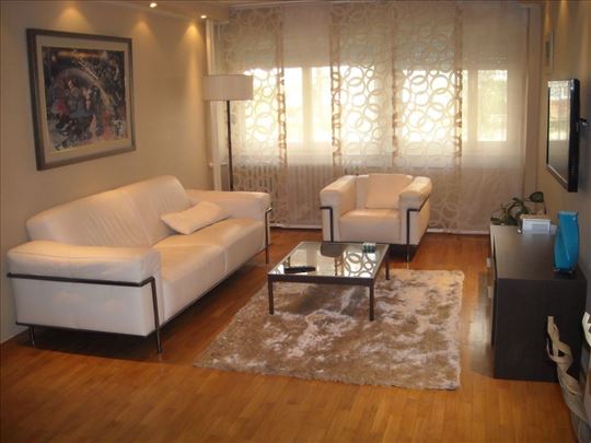 Novi Beograd - Blok 29 - 2,0 s, 64 m2, namešten