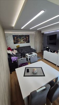 Prodaja renoviranog stana Mirijevo 49m2