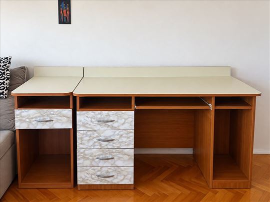 Višenamenski radni sto