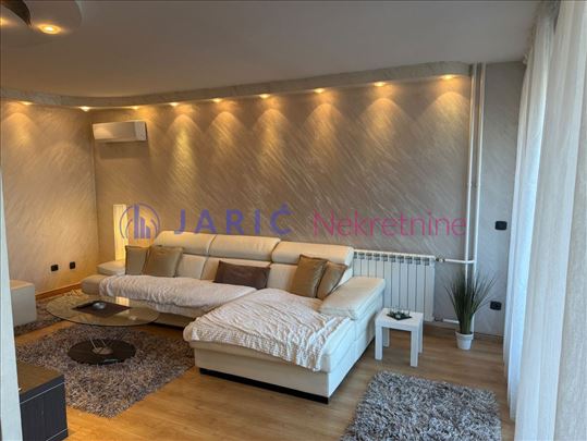 LUX 3.0 kod Arene | 80m² | 2 Kupatila
