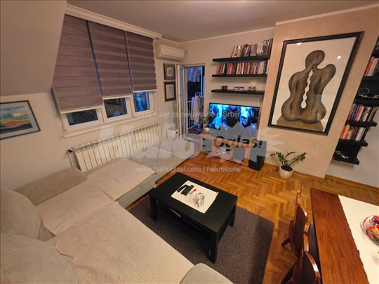 4.5 soban porodični duplex u parkovskom okruženju