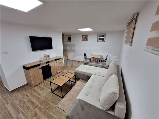 Garsonjera 30m² Petrovaradin