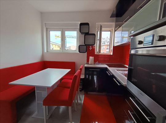 Tašmajdan, 2.5, kompletno namešten stan