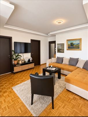 Vidikovac, 100 m2, 4.0, uknjižen, LUX