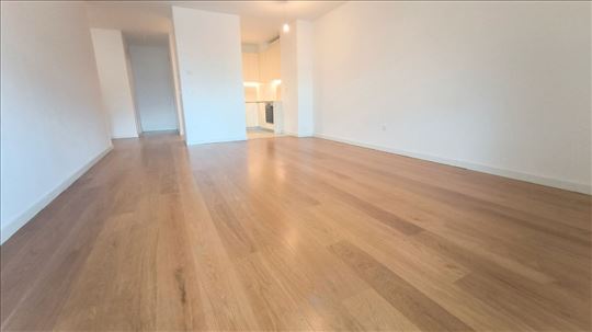 Stari Grad,K-District, 4.0,120m2,Nov,Garažno mesto