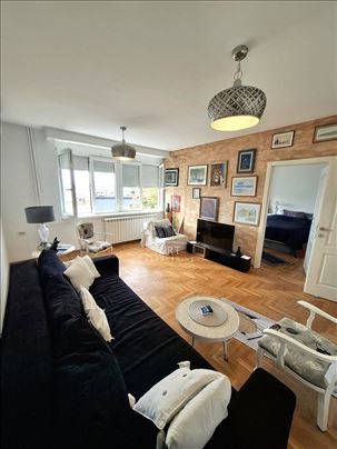 Karađorđeva, Pet friendly ID#16477