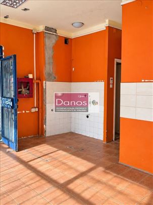 Lokal 29,40 m² – Blok 63 – mogućnost stambene ili