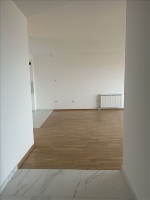 Luksuzna novogradnja, Zemun - Prvomajska. 4.0 pent