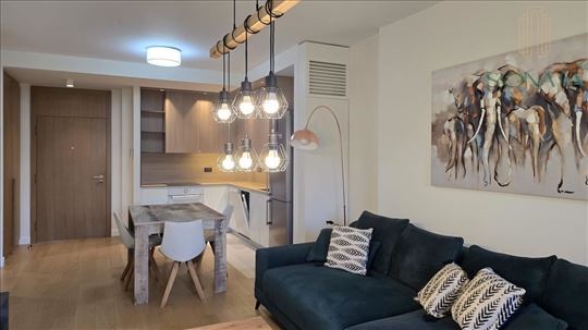 Lux 2.0 stan od 60m2 sa gar.mestom, Bw Magnolia