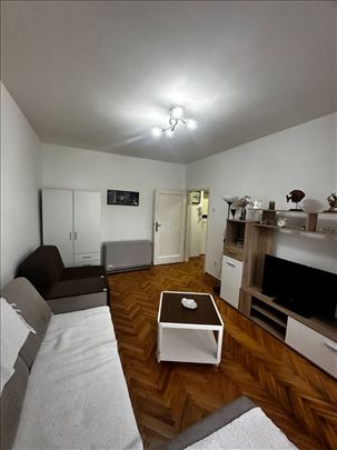 Povoljan manji uknjižen stan na Novom Beogradu