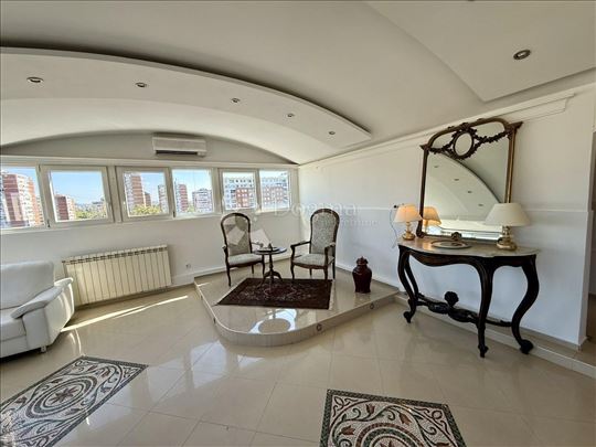 Blok 62, 4.0, 160 m2 sa terasom