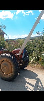 Dizalica za traktor