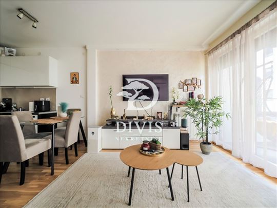 Dvosoban stan u naselju SunnyVille, 44m2