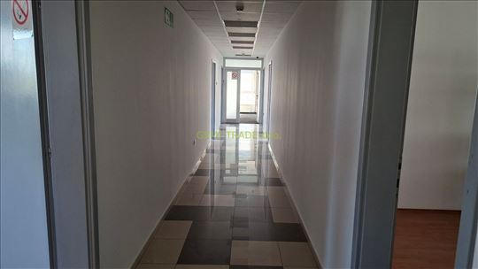 Kancelariski poslovni prostor u Zemunu