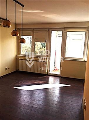 Novi Beograd odličan 2.0 stan 50m2 kod starog Merk