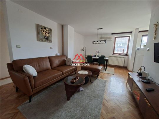 Petosoban stan - 150m2 - Lipov gaj, sa troškovima