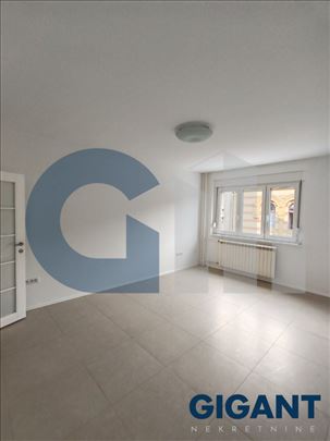 Skupština, 60 m2, IV, cg 