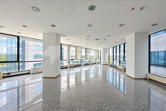 Bulevar Mihajla Pupina 14 | Blok 26 | Lift