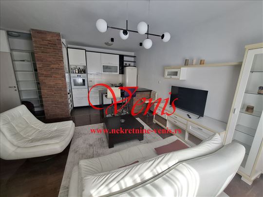 Centar ul.Petra Drapšina 51 m2 - useljiv