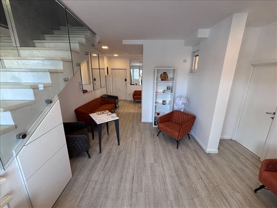 Moderan duplex kod Đerma, dobra investicija