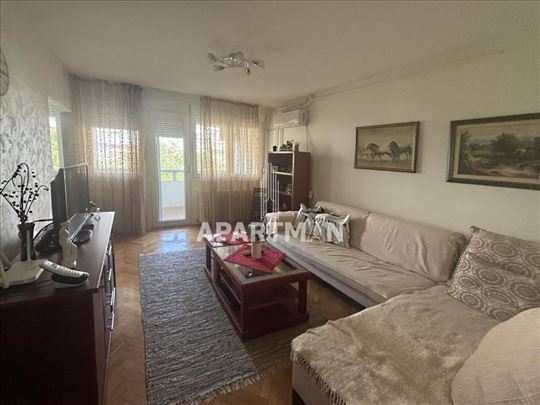 Namešten, odmah useljiv stan 60m2 ID#2585