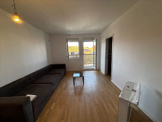 Odlicna prilika 36.5 m2 2.0 1/5