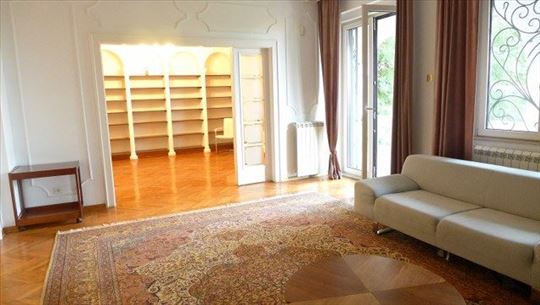 Sanje Živanovića, 180m2, 4 sobe, garaža, dvorište