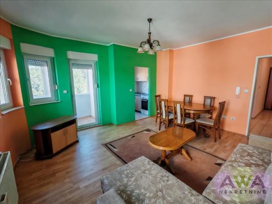 Sombor, Nova Selenča – 56 m², lift, terasa
