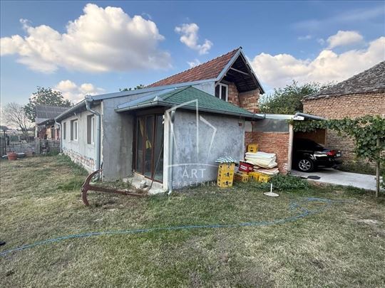 Surduk, kuća 97m2, plac 70ari ID#16599