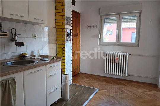 Živka Davidovića 02 | Zvezdara | Funkcionalan