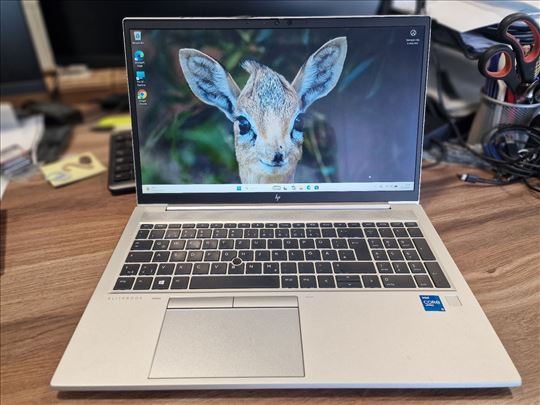 HP EliteBook 850 G8 Touch – i5-1145G7 / 16GB RAM /