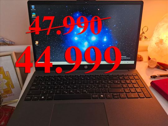 Laptop HP 255 G10 C8JN1AT