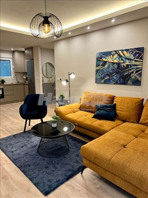 Lux 62m,nov, Vojvode Stepe, Square 2,