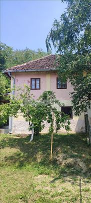 Prodaja placa sa kućom i šumom - Bajina Bašta