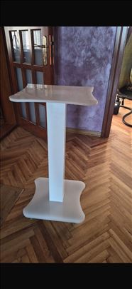 Stalak za aparate 