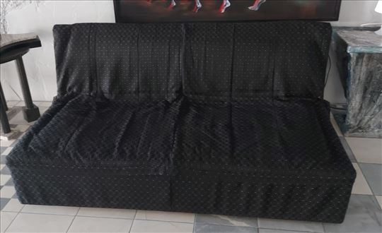 Trosed na razvlacenje ,,Mojca
