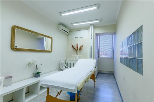 Banovo brdo, odlična lokacija i potencijal ID#4867