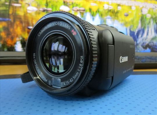 CANON LEGRIA HF G25 Širokougaoni objektiv 32GB